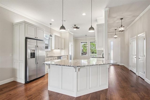 512 Mosswood Road, Norman, OK 73069