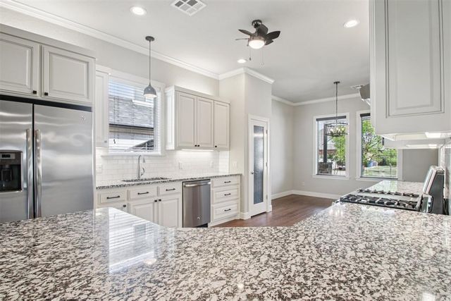 512 Mosswood Road, Norman, OK 73069