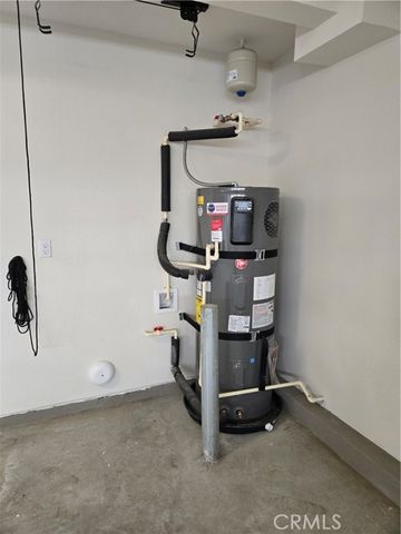 7281 Olive Grove, Riverside, CA 92507