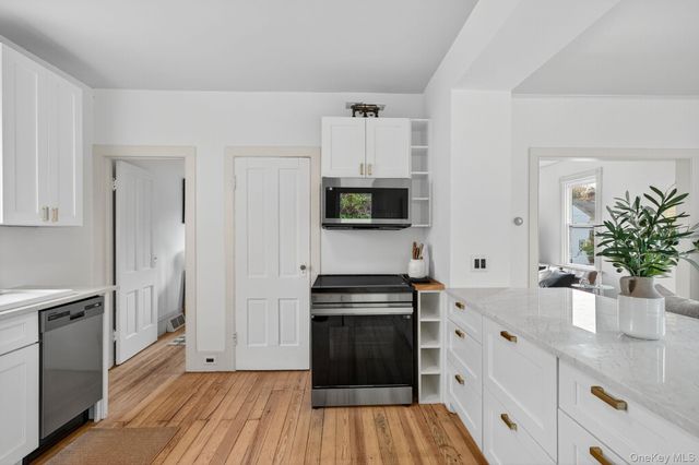 139 Linderman Avenue, Kingston, NY 12401