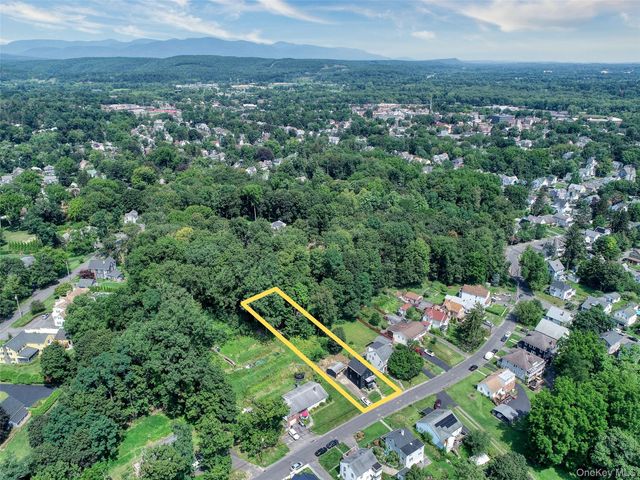 139 Linderman Avenue, Kingston, NY 12401