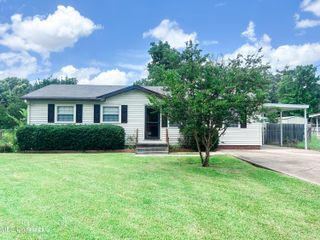 110 Neely Road, Richland, MS 39218