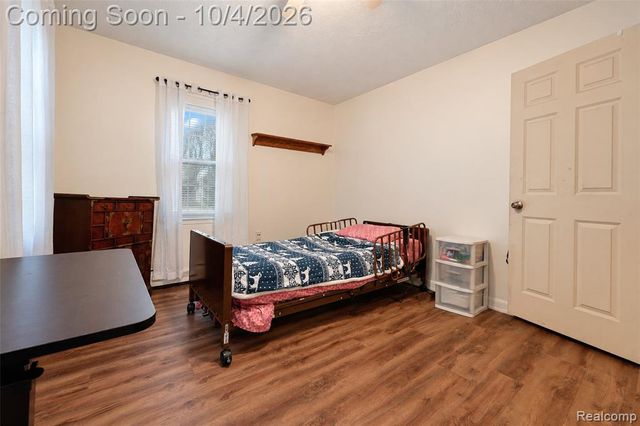 5910 Harrison Street, Garden City, MI 48135