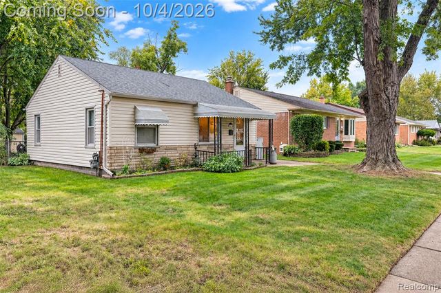 5910 Harrison Street, Garden City, MI 48135