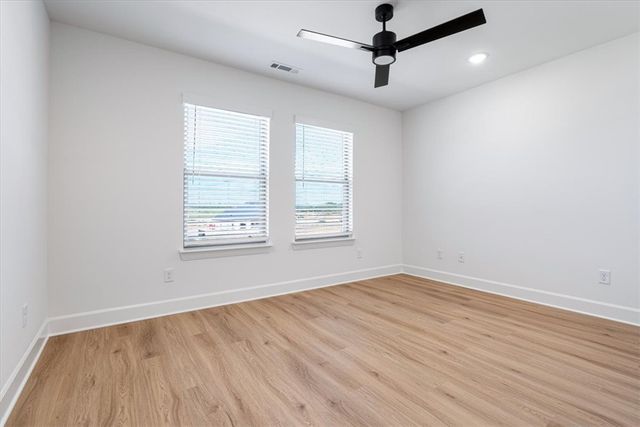 6809 SW Basswood Avenue, Bentonville, AR 72713