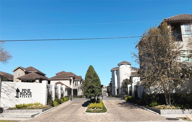 5515 Felice Drive, Houston, TX 77081