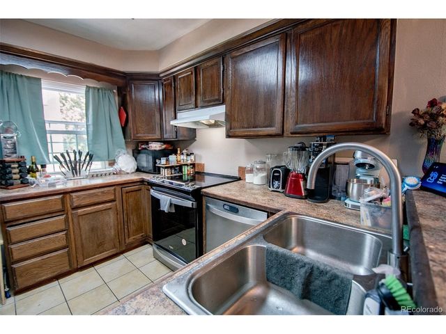 2061 S Helena St A, Aurora, CO 80013