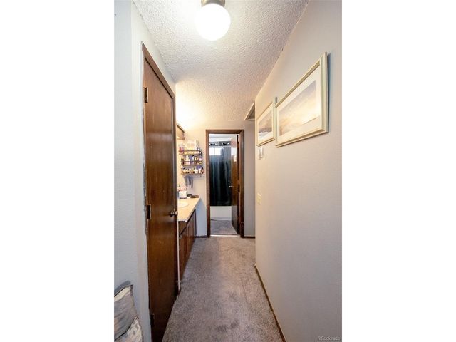 2061 S Helena St A, Aurora, CO 80013