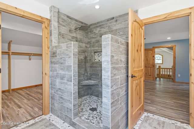 27294 N Clagstone Rd, Athol, ID 83801