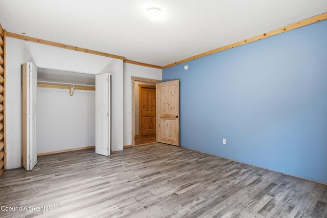 27294 N Clagstone Rd, Athol, ID 83801
