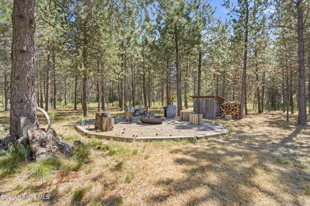 27294 N Clagstone Rd, Athol, ID 83801