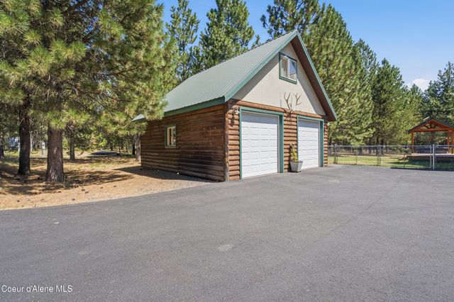 27294 N Clagstone Rd, Athol, ID 83801