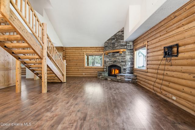 27294 N Clagstone Rd, Athol, ID 83801