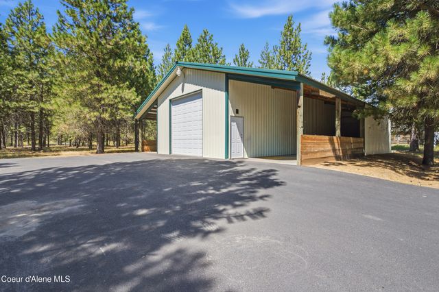 27294 N Clagstone Rd, Athol, ID 83801