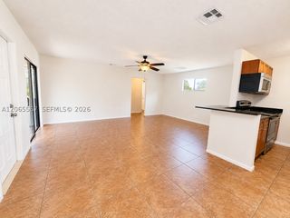 28 Crossings Cir E, Boynton Beach, FL 33435