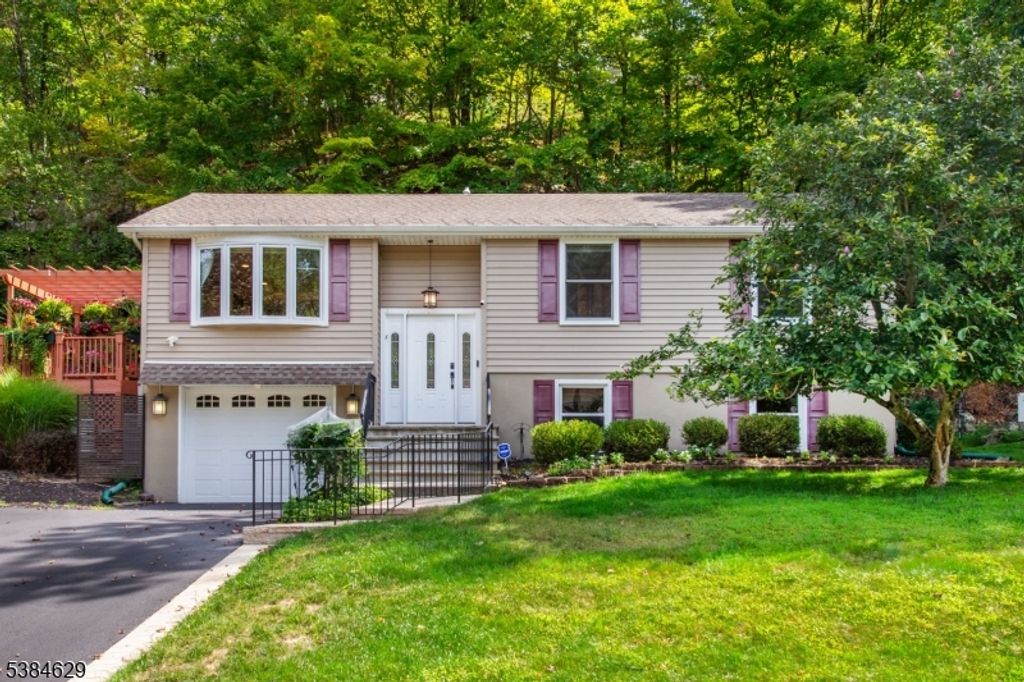 103 Valley View Trl, Sparta Twp., NJ 07871