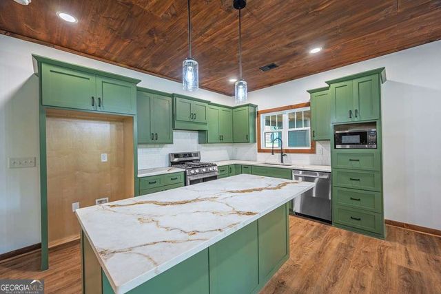 25 Katie Haven Road, Morganton, GA 30560