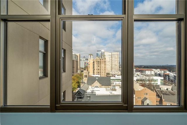 565 Peachtree NE Street 1207, Atlanta, GA 30308