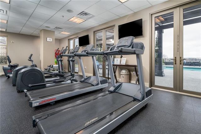 565 Peachtree NE Street 1207, Atlanta, GA 30308