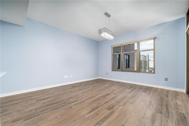 565 Peachtree NE Street 1207, Atlanta, GA 30308