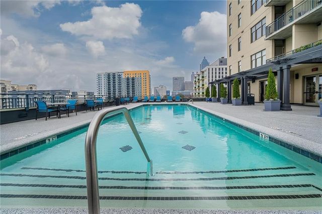 565 Peachtree NE Street 1207, Atlanta, GA 30308