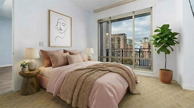 565 Peachtree NE Street 1207, Atlanta, GA 30308