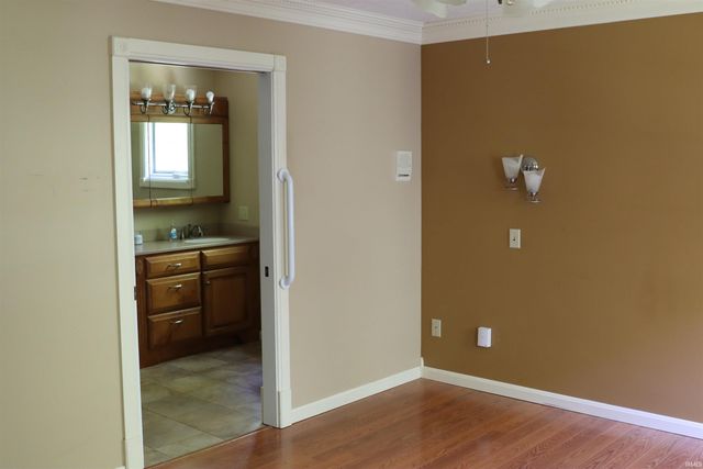 161 The Woods, Bedford, IN 47421