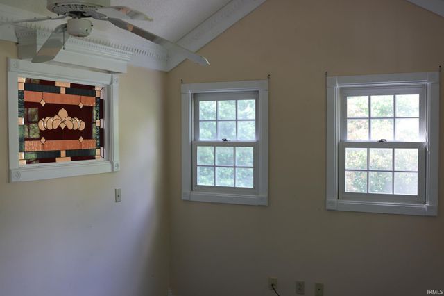 161 The Woods, Bedford, IN 47421