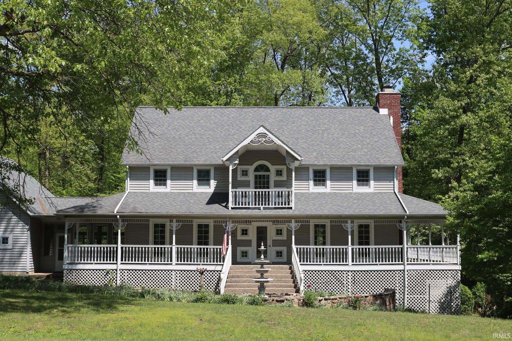 161 The Woods, Bedford, IN 47421