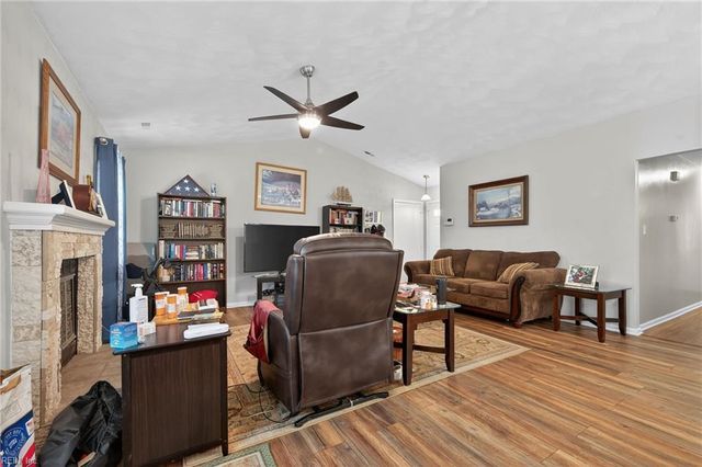 1049 Tall Oak DR, Virginia Beach, VA 23462