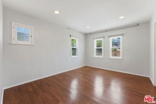 422 James Street, Los Angeles, CA 90065