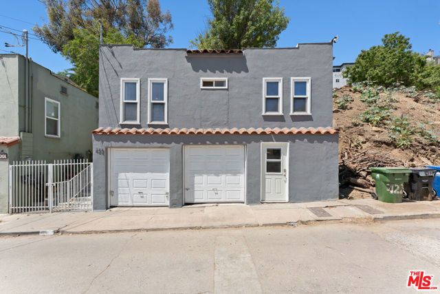 422 James Street, Los Angeles, CA 90065