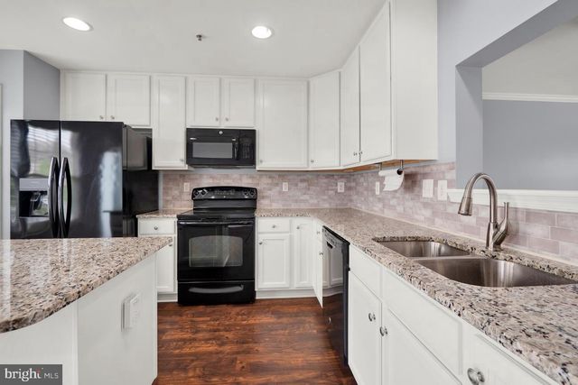 18266 ROY CROFT DR, Hagerstown, MD 21740