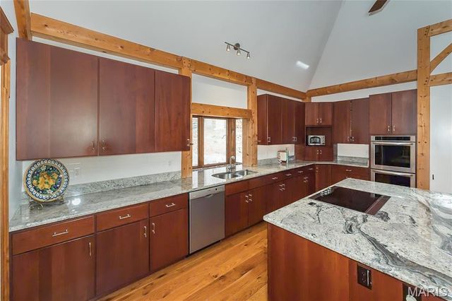 832 Stone Bridge Springs Drive, Wildwood, MO 63005