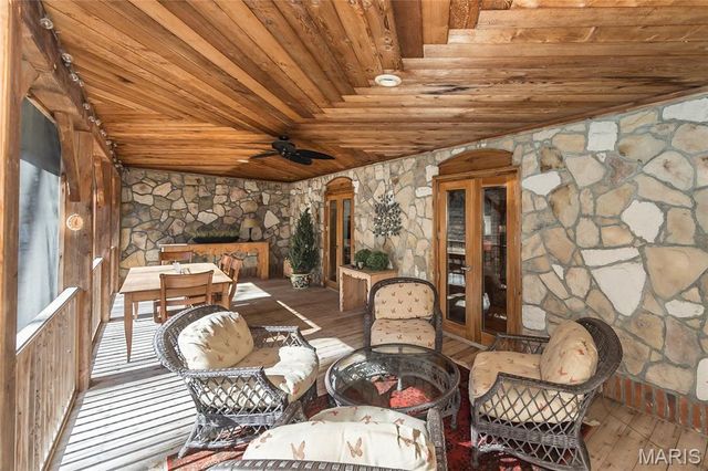 832 Stone Bridge Springs Drive, Wildwood, MO 63005