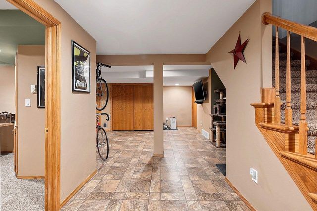 404 STONEHEDGE ROAD, Green Bay, WI 54302