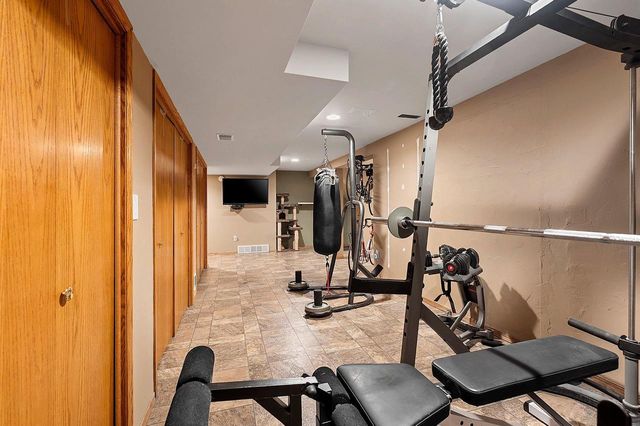 404 STONEHEDGE ROAD, Green Bay, WI 54302