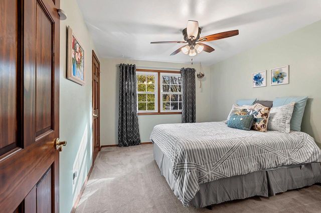 404 STONEHEDGE ROAD, Green Bay, WI 54302