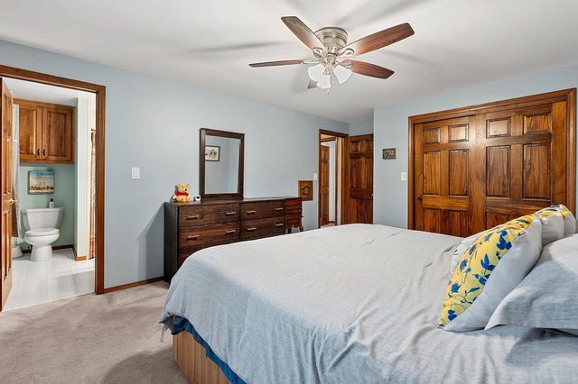 404 STONEHEDGE ROAD, Green Bay, WI 54302