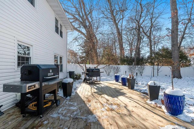 404 STONEHEDGE ROAD, Green Bay, WI 54302