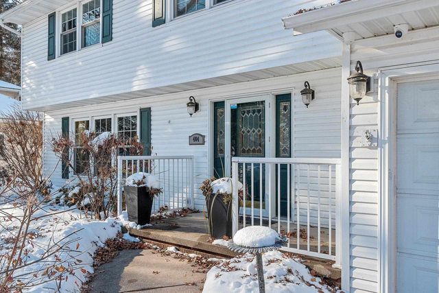 404 STONEHEDGE ROAD, Green Bay, WI 54302