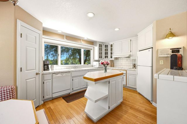 6380 Butterfield Way, Placerville, CA 95667