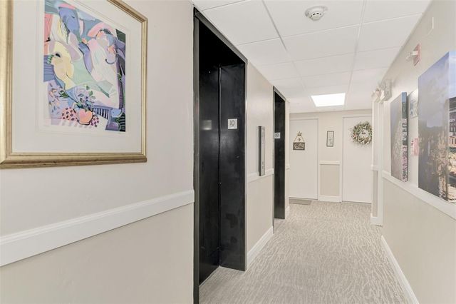 631 ALHAMBRA ROAD 1004, Venice, FL 34285