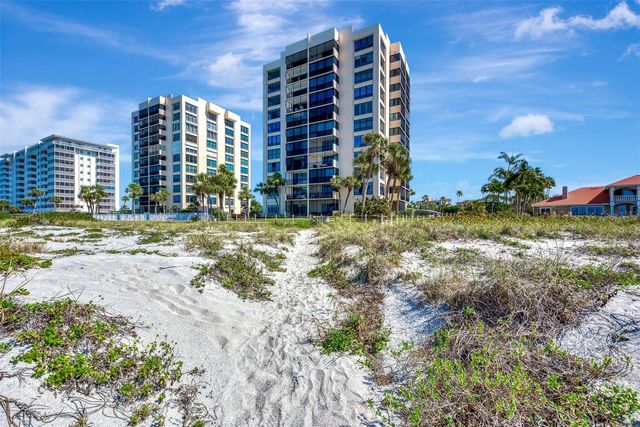 631 ALHAMBRA ROAD 1004, Venice, FL 34285