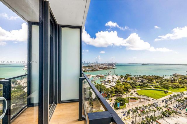 398 NE 5th St 2116, Miami, FL 33132