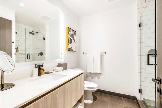 398 NE 5th St 2116, Miami, FL 33132