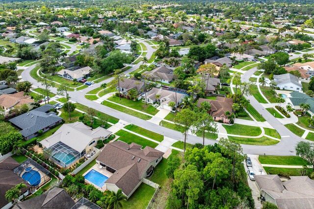 13419 Northumberland Circle, Wellington, FL 33414