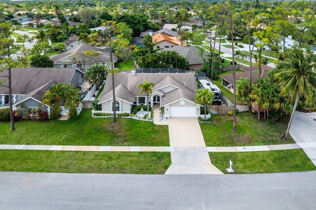 13419 Northumberland Circle, Wellington, FL 33414