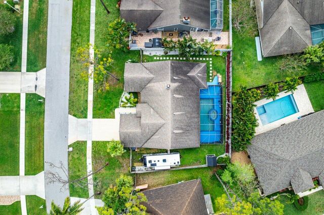 13419 Northumberland Circle, Wellington, FL 33414