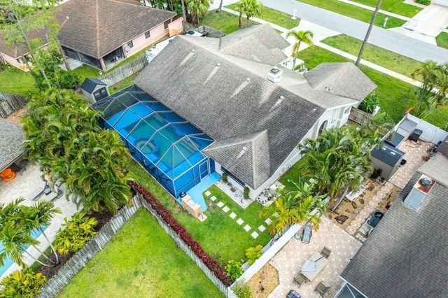 13419 Northumberland Circle, Wellington, FL 33414